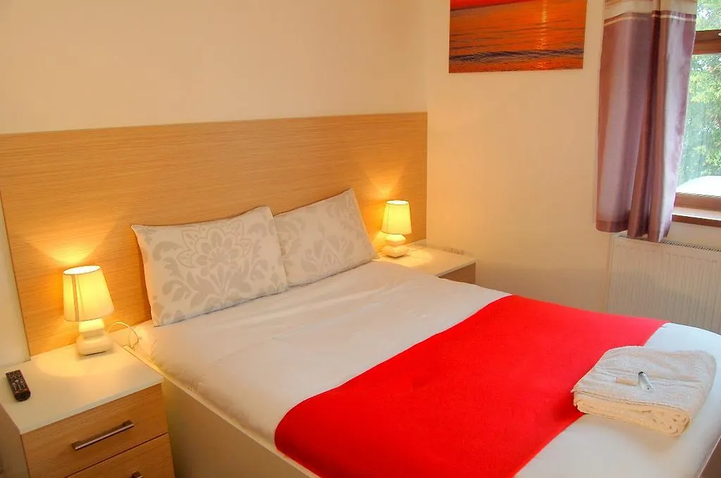 Bed and Breakfast Heathrow Travellers Hub Hounslow Wielka Brytania