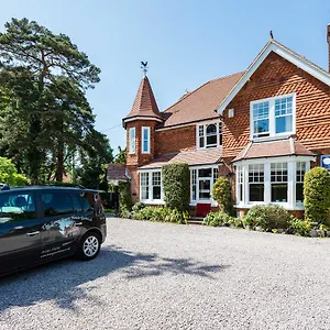 The Lawn Horley
