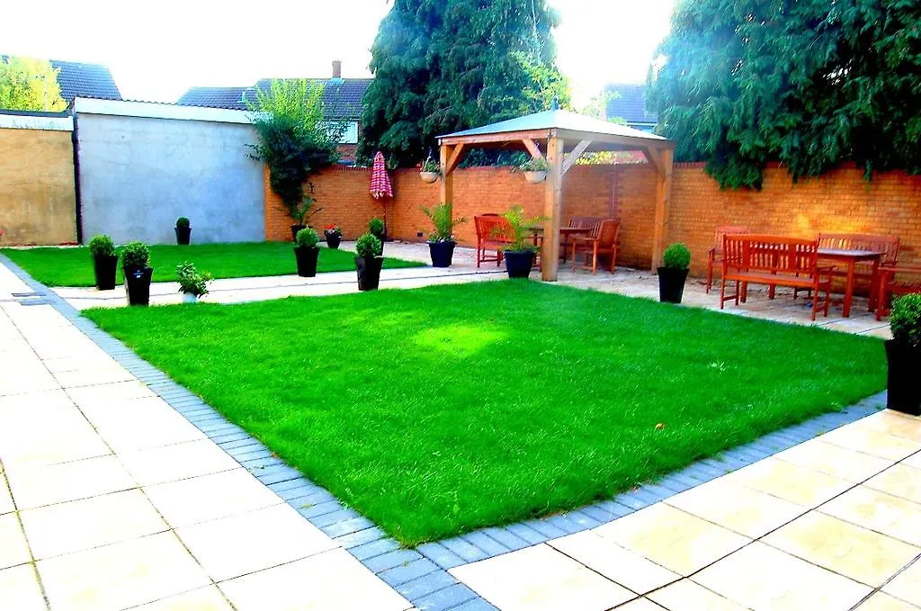*** Bed & Breakfast Heathrow Travellers Hub United Kingdom