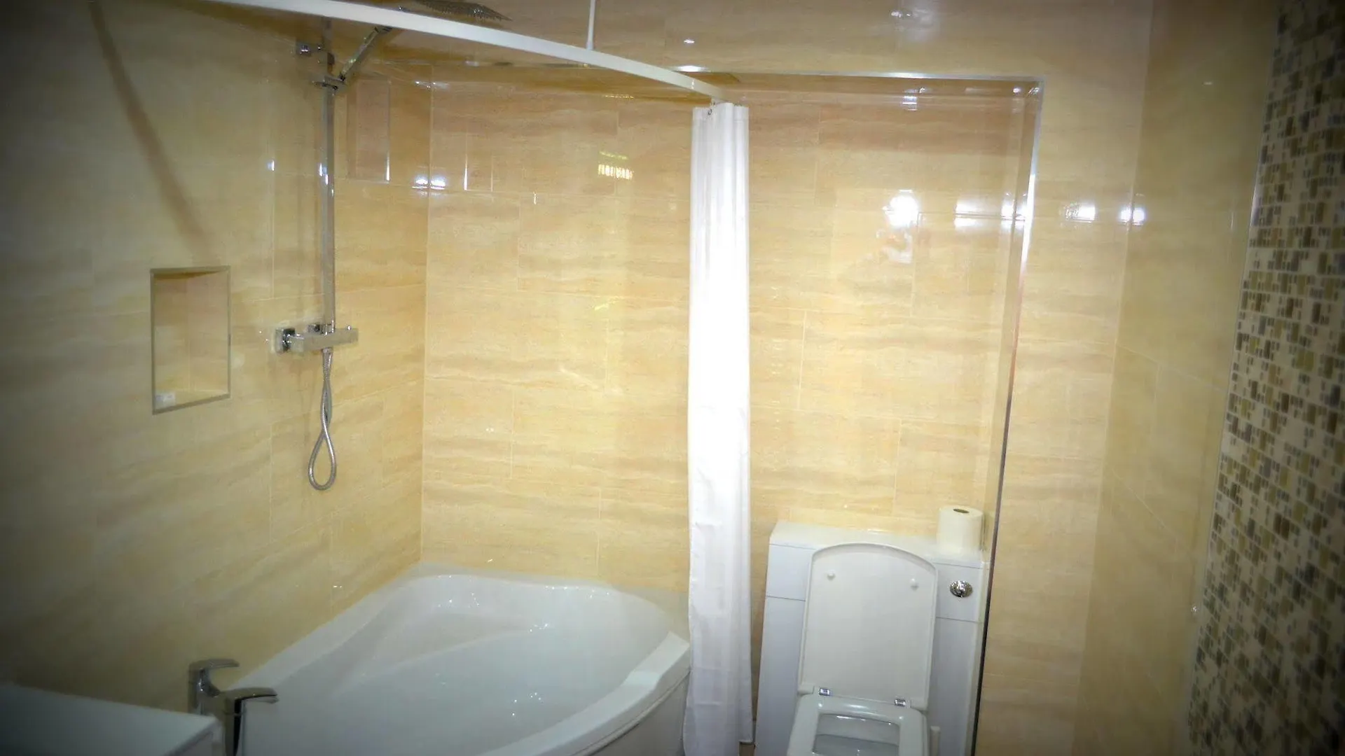 Heathrow Travellers Hub 3*, Hounslow United Kingdom